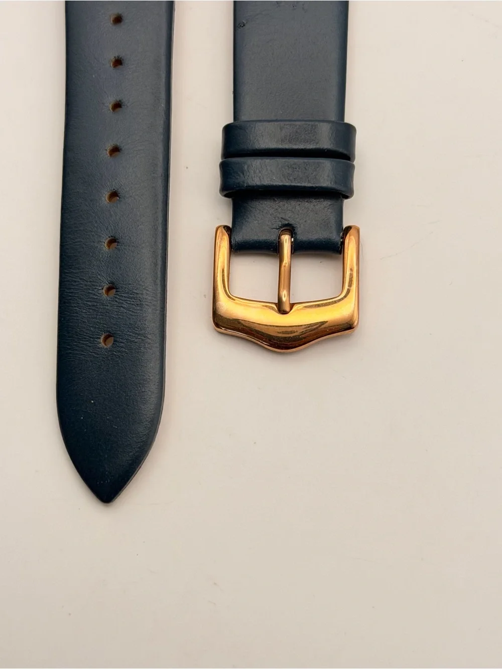 Apple Watch Leather & Gold + pearls, Excellent, 38/40/41mm